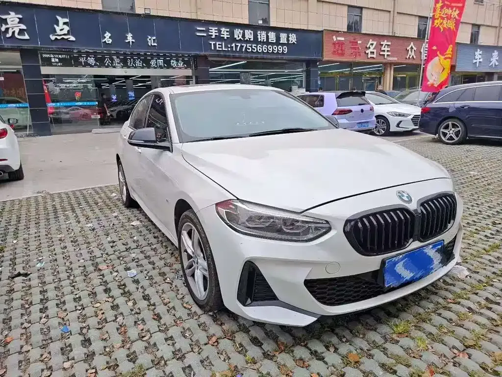 BMW 1 Series 2021 из CN, фото 3