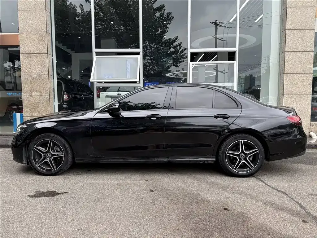 [object Object] E-Class (Import) 2021 из CN, фото 3