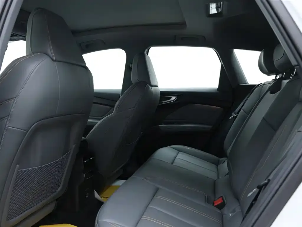Audi Q4 e-tron 2024 из CN, фото 10