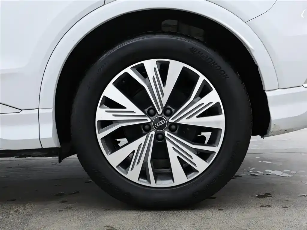 Audi Q4 e-tron 2024 из CN, фото 7
