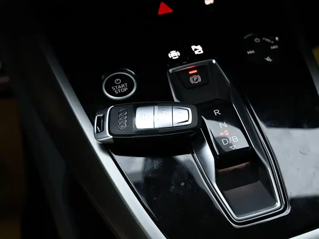 Audi Q4 e-tron 2024 из CN, фото 9