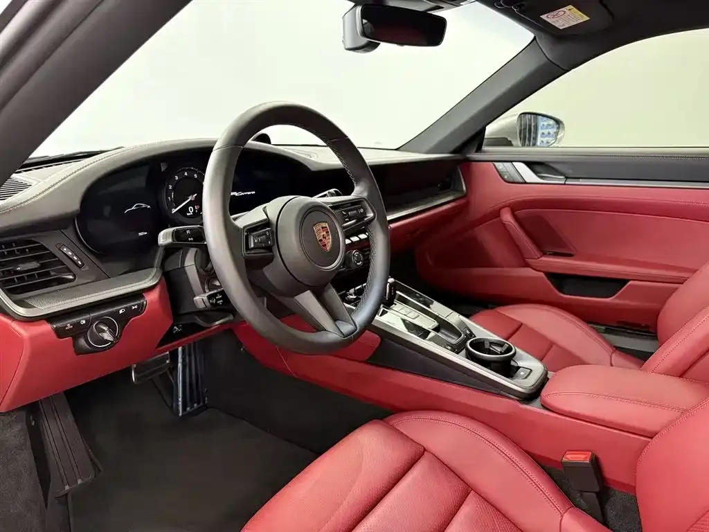 Porsche 911 2024 из CN, фото 10