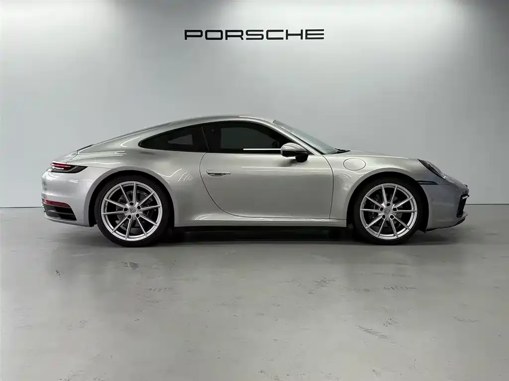 Porsche 911 2024 из CN, фото 5