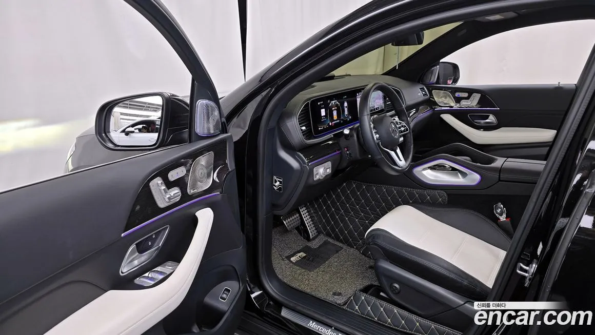 Mercedes-Benz GLE-Class — фото 10