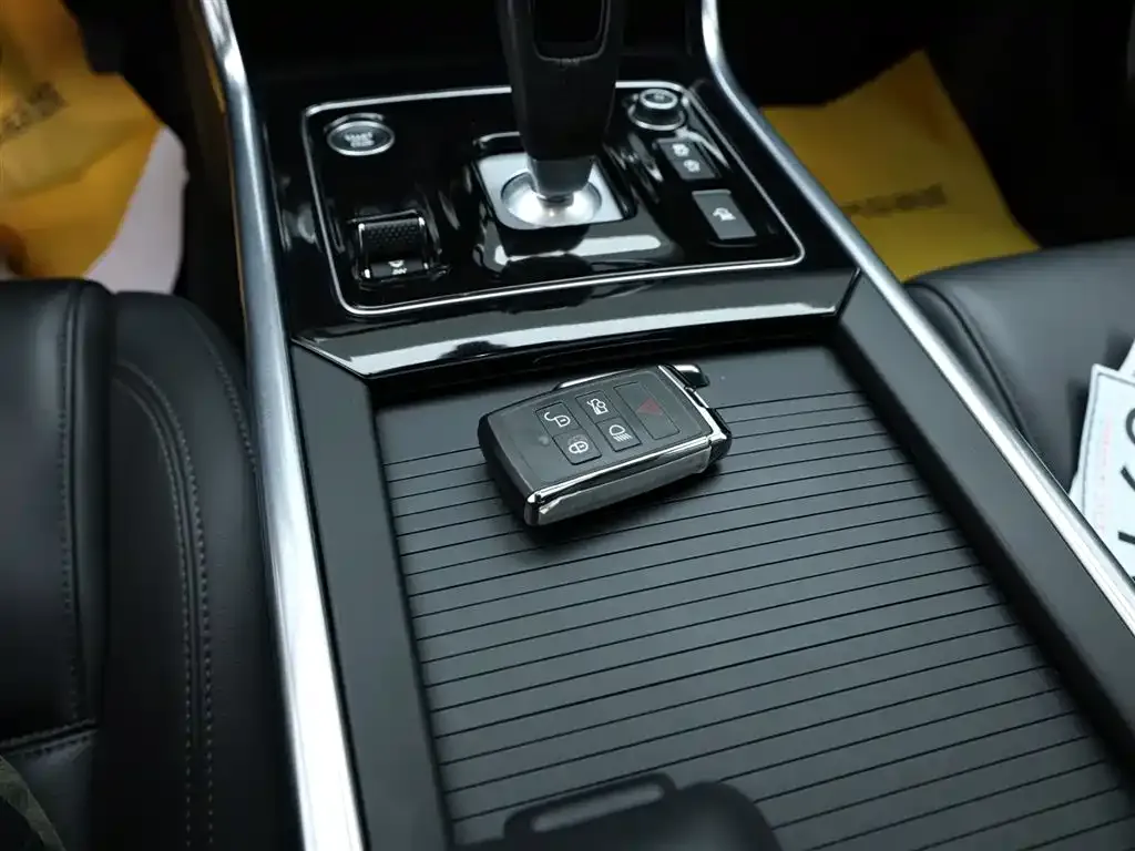 Jaguar XEL 2021 из CN, фото 10