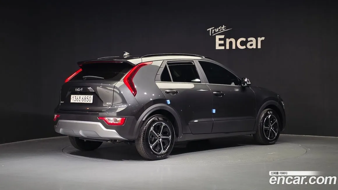 Kia Niro 2024 из KR, фото 2
