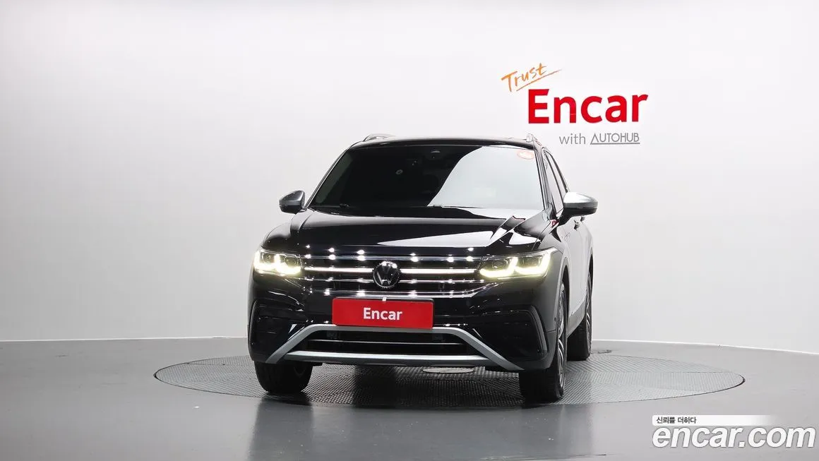 Volkswagen Tiguan — фото 3