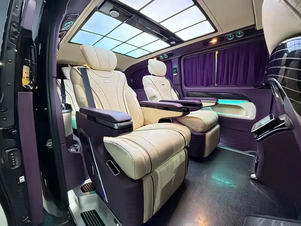 Mercedes-Benz Vito 2023 из CN, фото 6