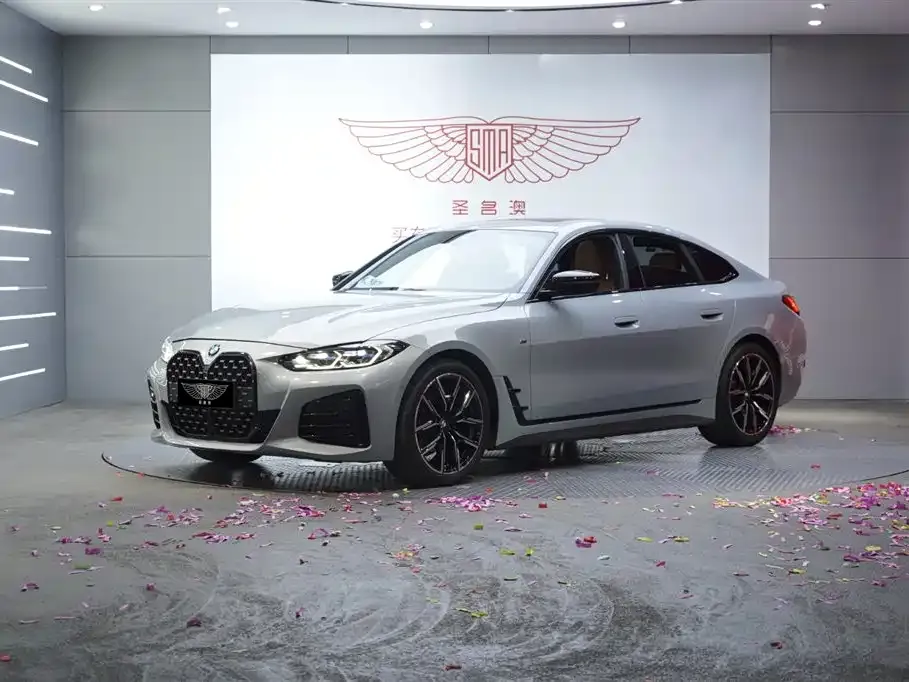 BMW 4 Series 2023 из CN, фото 1