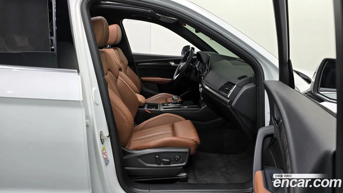 Audi Q5 2023 из KR, фото 10