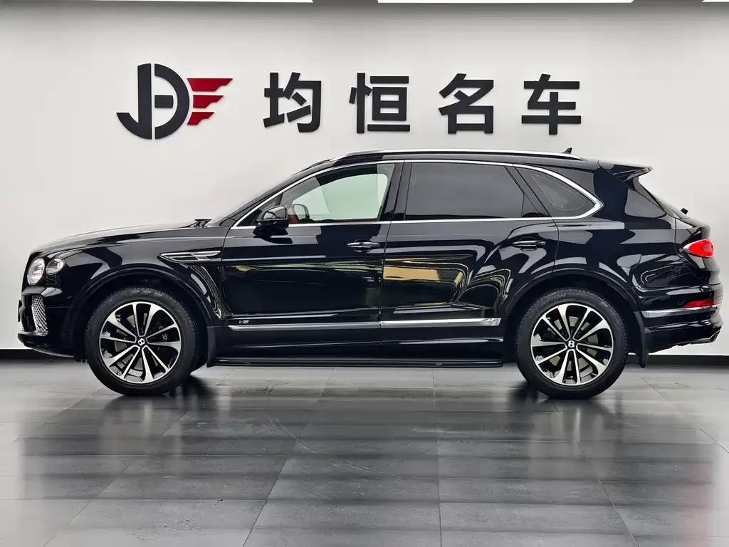 Bentley Bentayga 2021 из CN, фото 5
