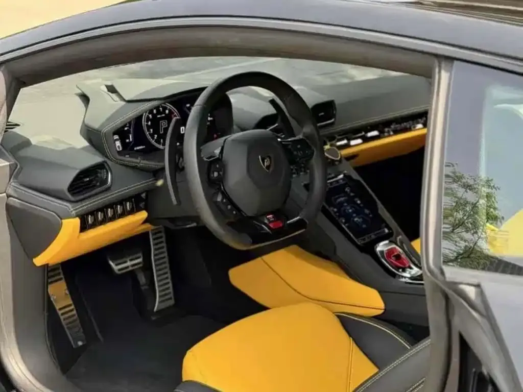 Lamborghini Huracan 2021 из CN, фото 5