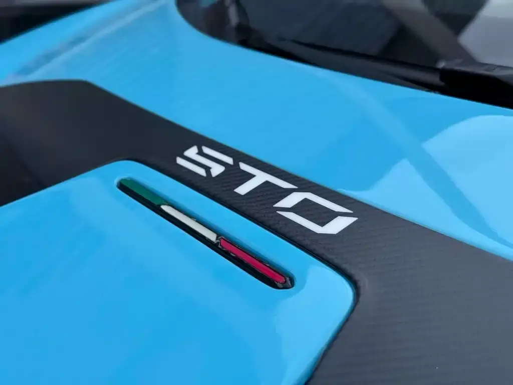 Lamborghini Huracan 2024 из CN, фото 6