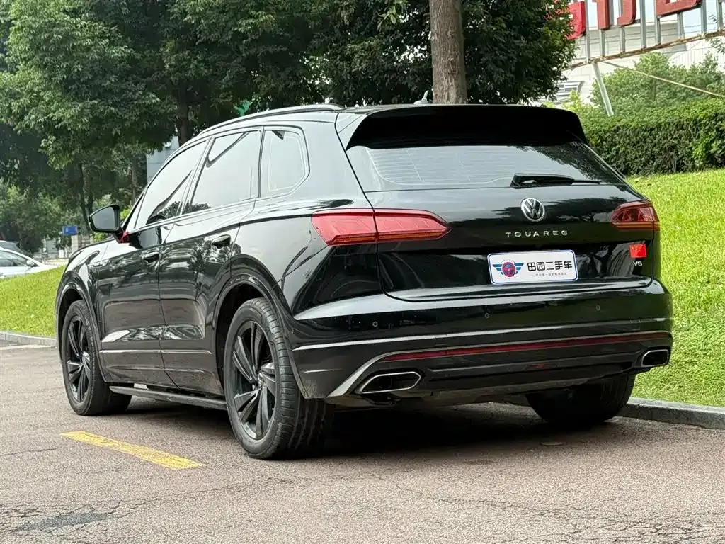 Volkswagen Touareg 2023 из CN, фото 4