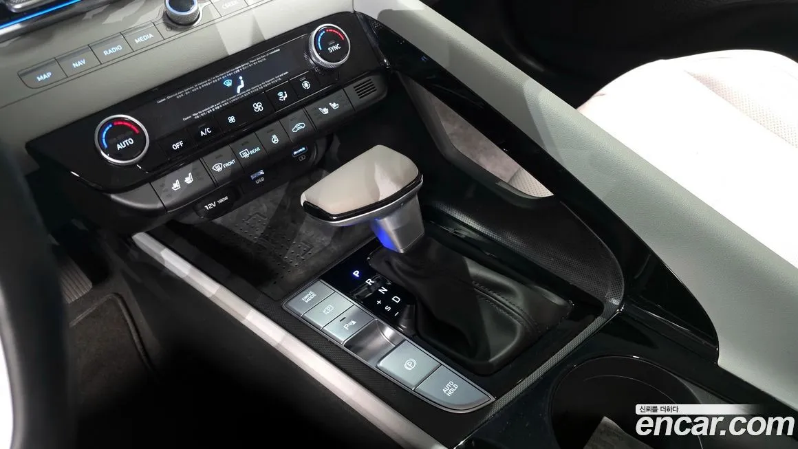 Hyundai AVANTE 2021 из KR, фото 9