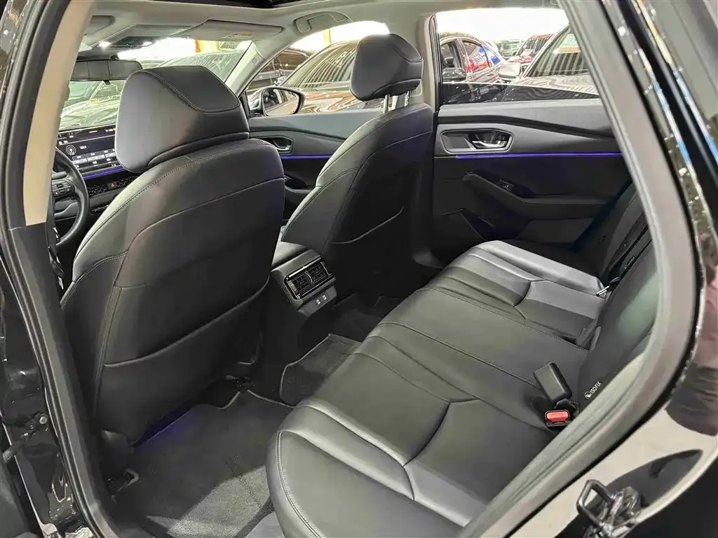Honda Accord 2024 из CN, фото 7