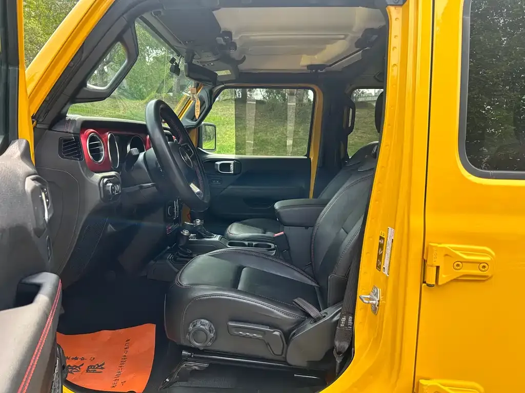 Jeep Wrangler 2021 из CN, фото 4