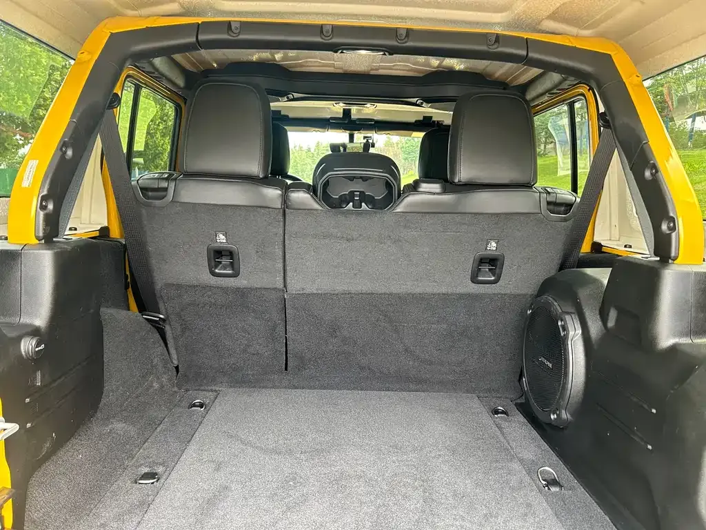Jeep Wrangler 2021 из CN, фото 7