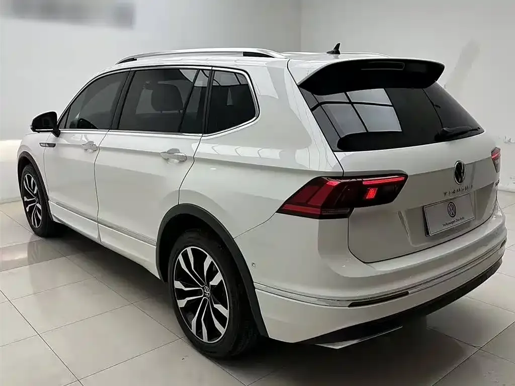 [object Object] Tiguan L 2021 из CN, фото 9