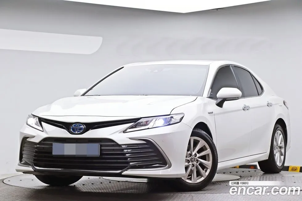 Toyota Camry 2023 из KR, фото 1