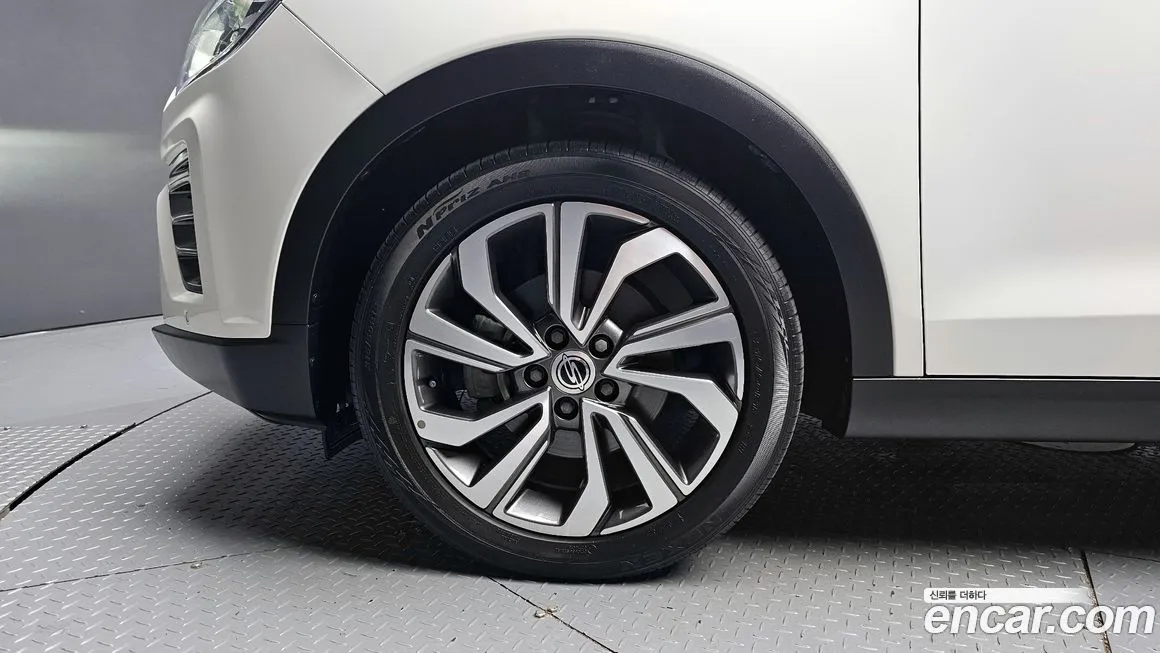 KG Mobility (Ssangyong) TIBOLI 2022 из KR, фото 5