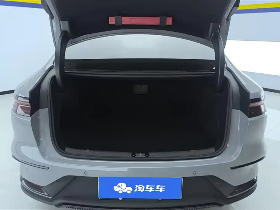 BYD Han 2025 из CN, фото 4