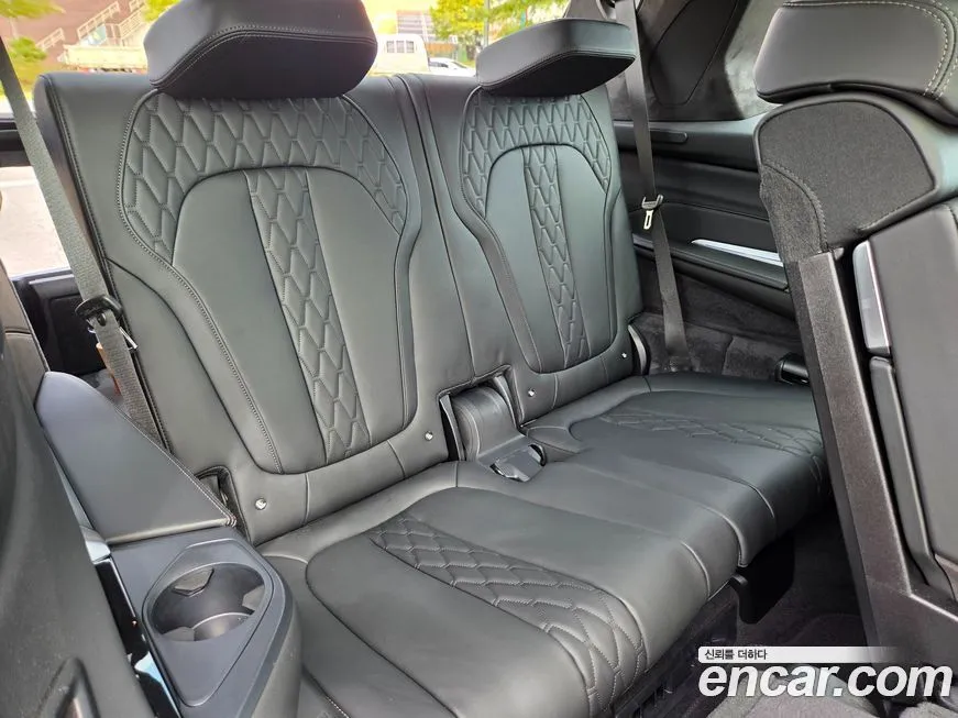 BMW X7 2025 из KR, фото 10