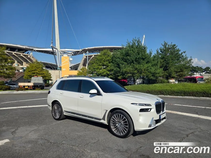BMW X7 2025 из KR, фото 3