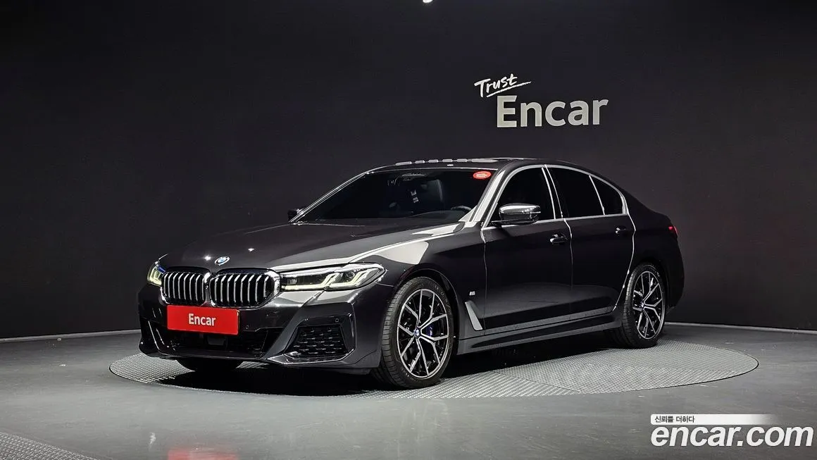 BMW 5-Series 2023 из KR, фото 1