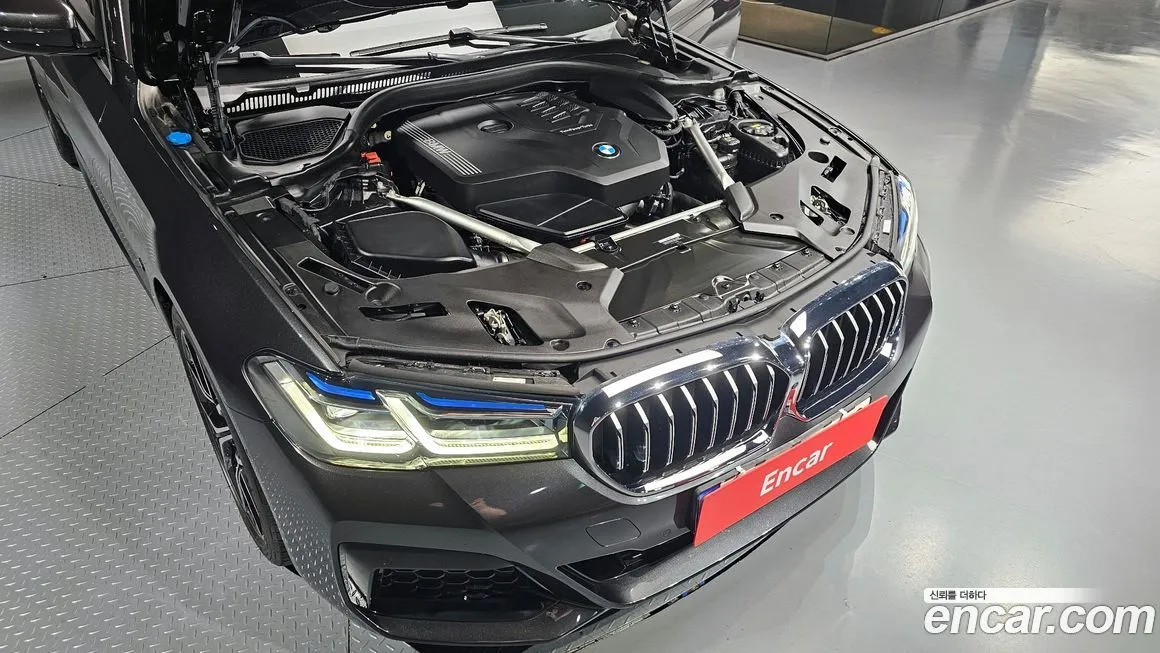 BMW 5-Series 2023 из KR, фото 6