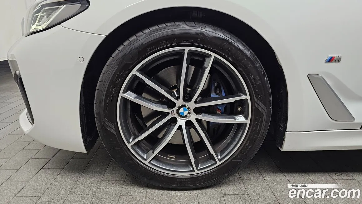 BMW 5-Series 2023 из KR, фото 5