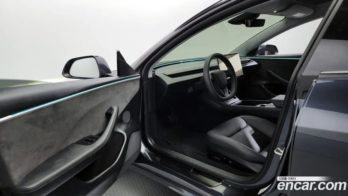 Tesla Model 3 2024 из KR, фото 10
