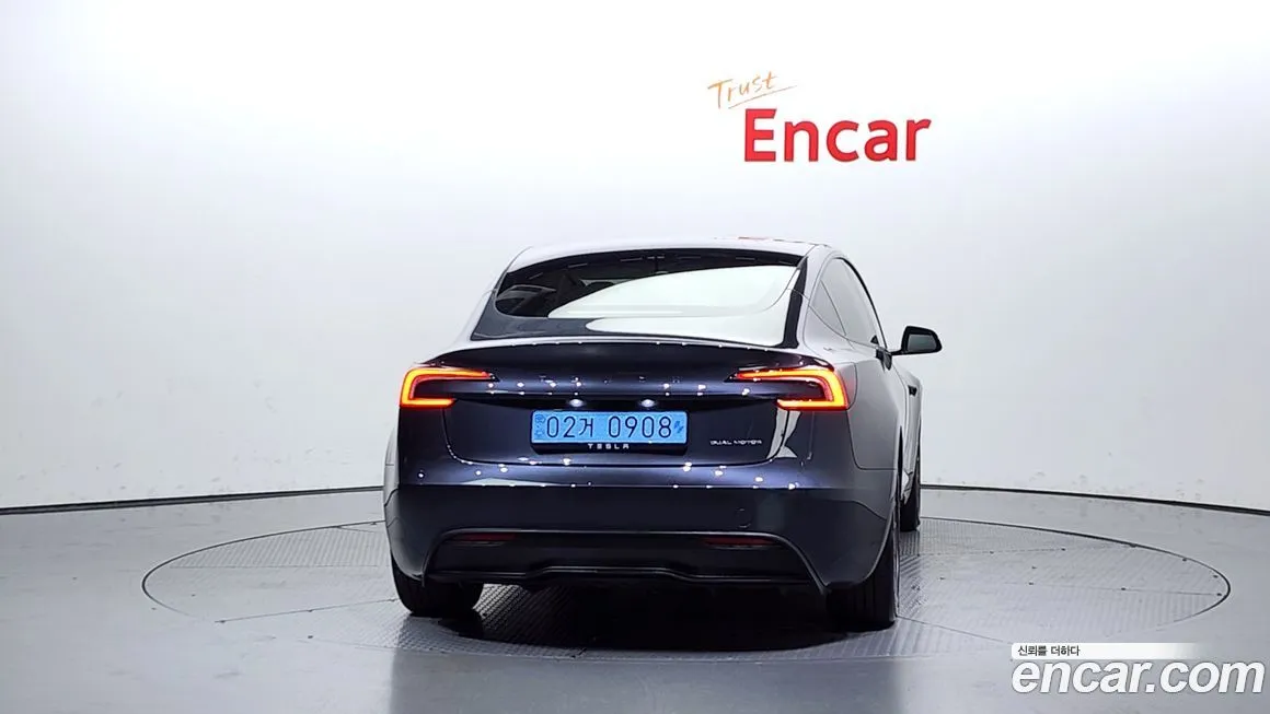 Tesla Model 3 2024 из KR, фото 4