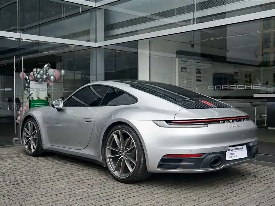 Porsche 911 2024 из CN, фото 4