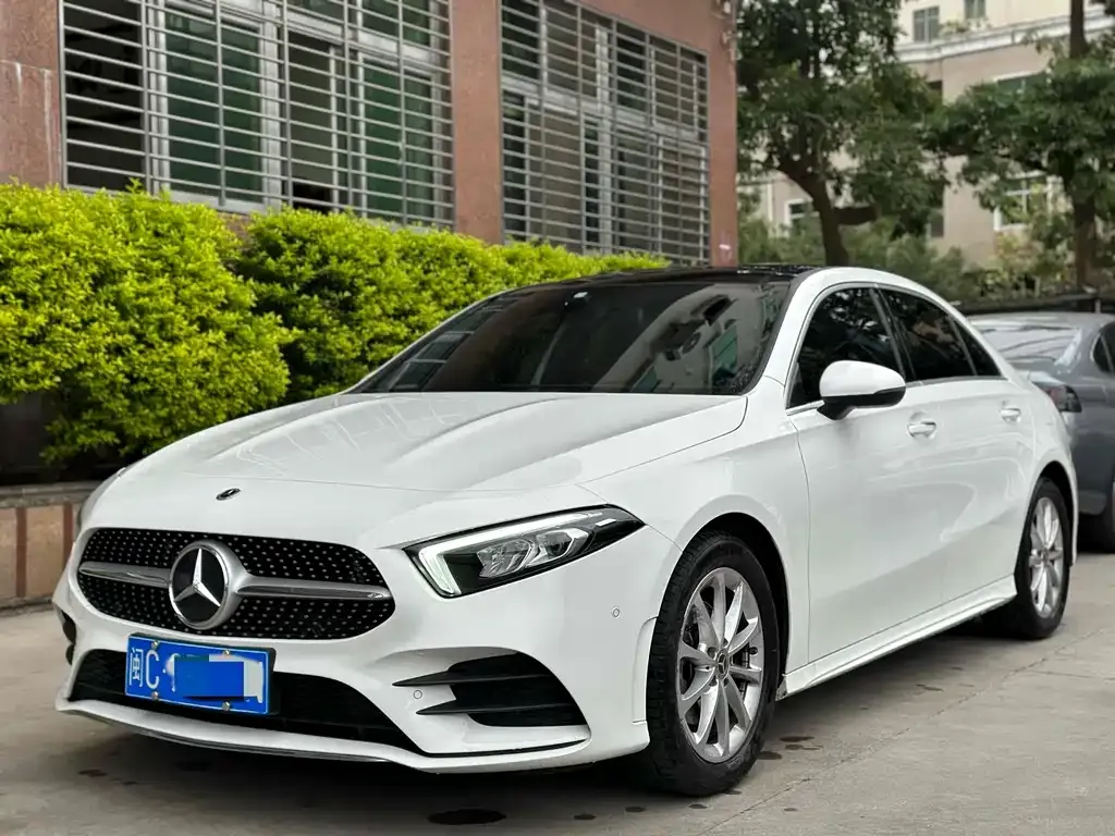 Mercedes-Benz A-Class 2021 из CN, фото 1