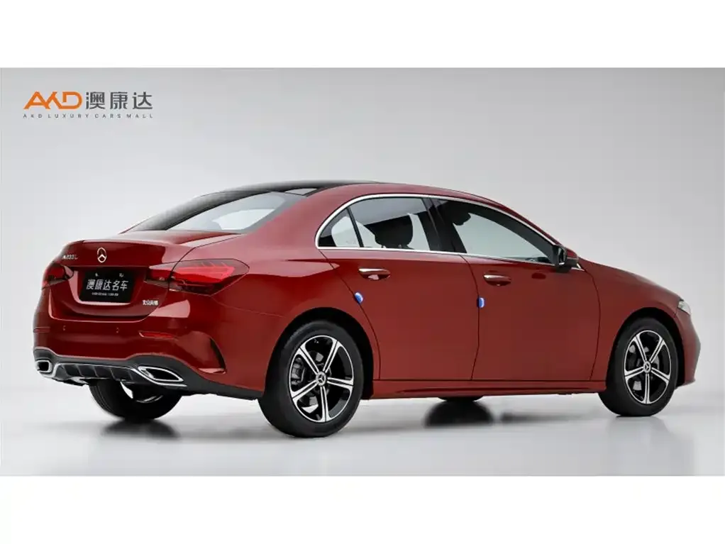 Mercedes-Benz A-Class 2023 из CN, фото 3
