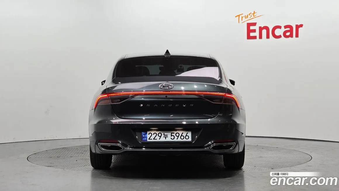 Hyundai Grandeur 2021 из KR, фото 4