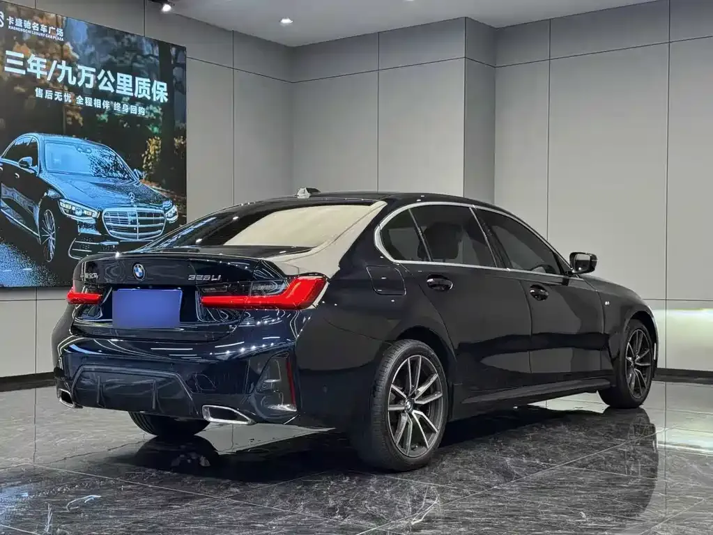 BMW 3 Series 2023 из CN, фото 7