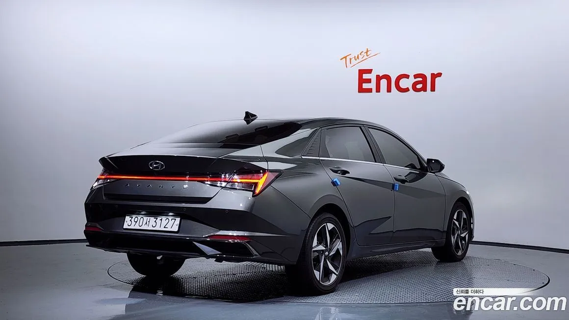 Hyundai AVANTE — фото 2