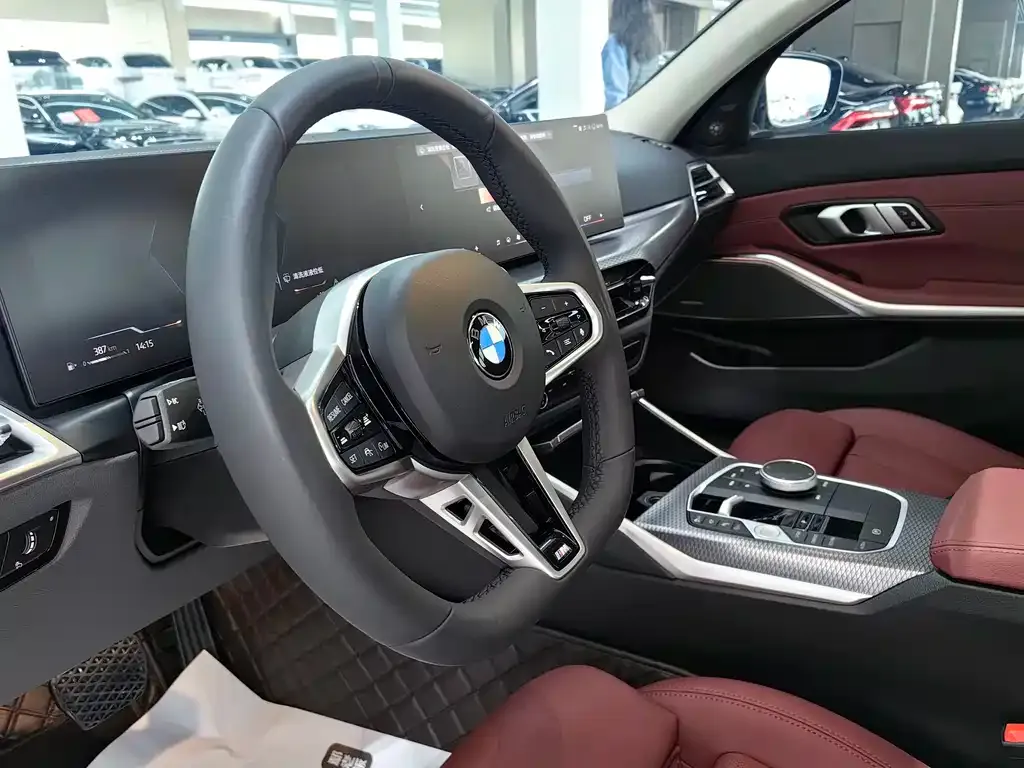 BMW 3 Series 2025 из CN, фото 8