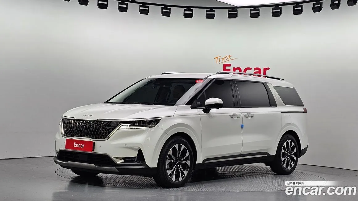 Kia Carnival 2023 из KR, фото 1