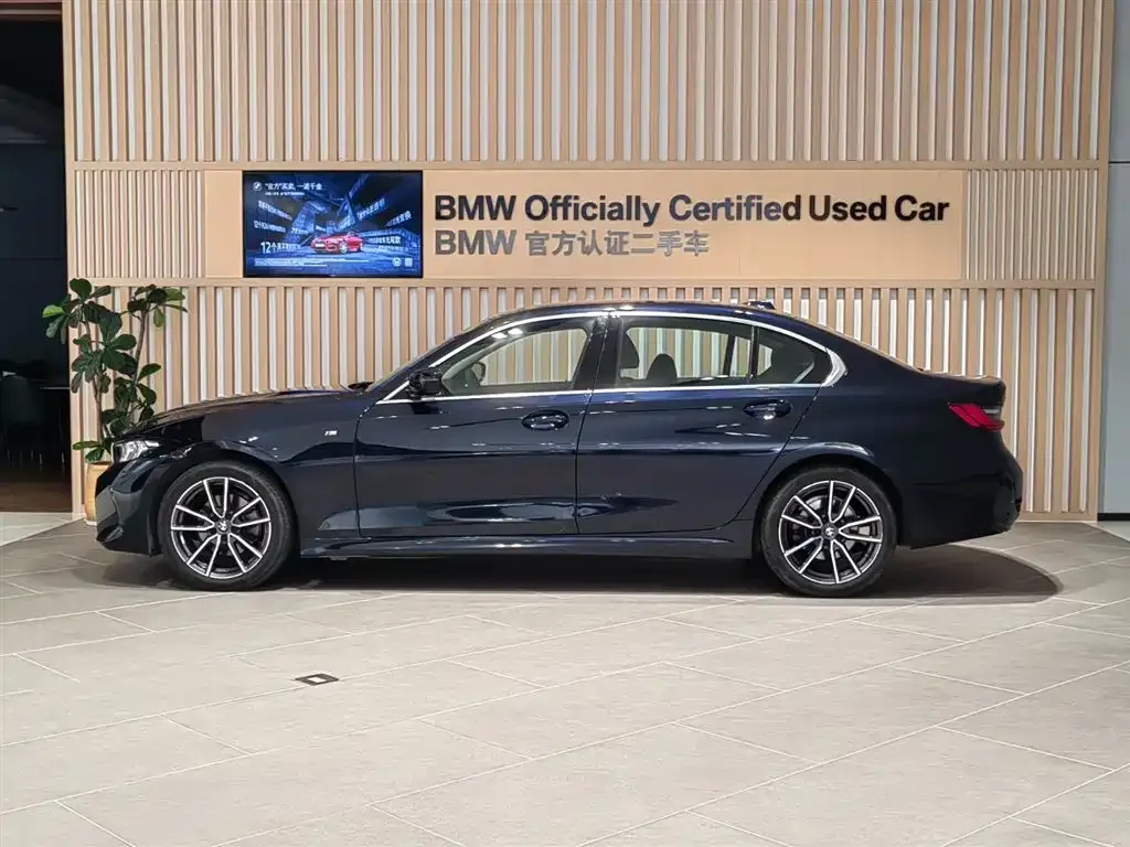 BMW 3 Series 2024 из CN, фото 3