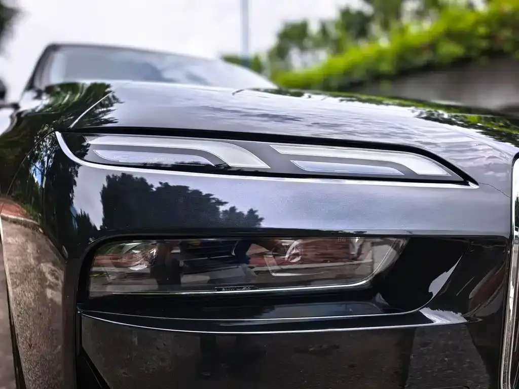 BMW 7 Series 2023 из CN, фото 4