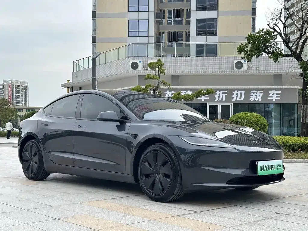 Tesla Model 3 2025 из CN, фото 4