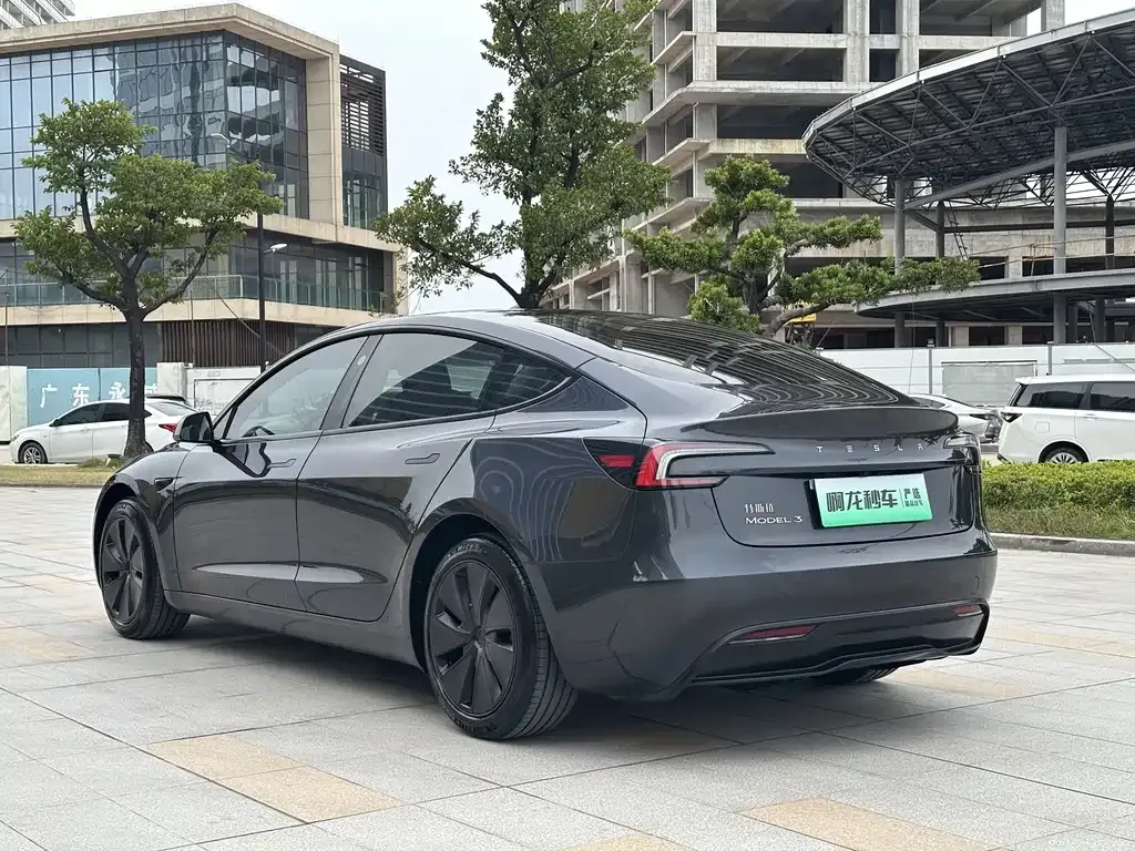 Tesla Model 3 2025 из CN, фото 7