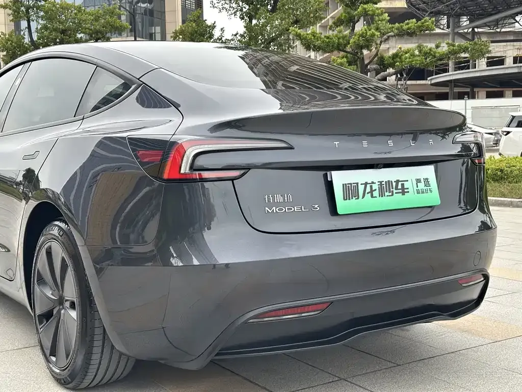 Tesla Model 3 2025 из CN, фото 8