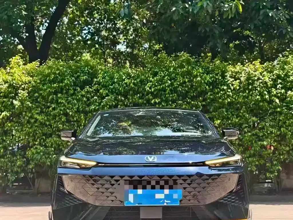 Changan UNI-V 2024 из CN, фото 2