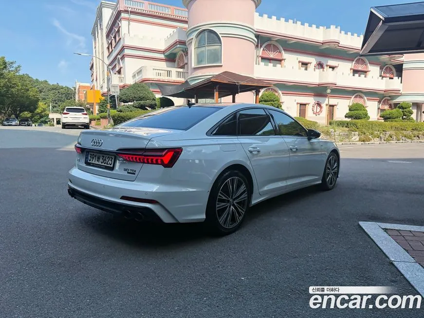 Audi A6 2021 из KR, фото 2