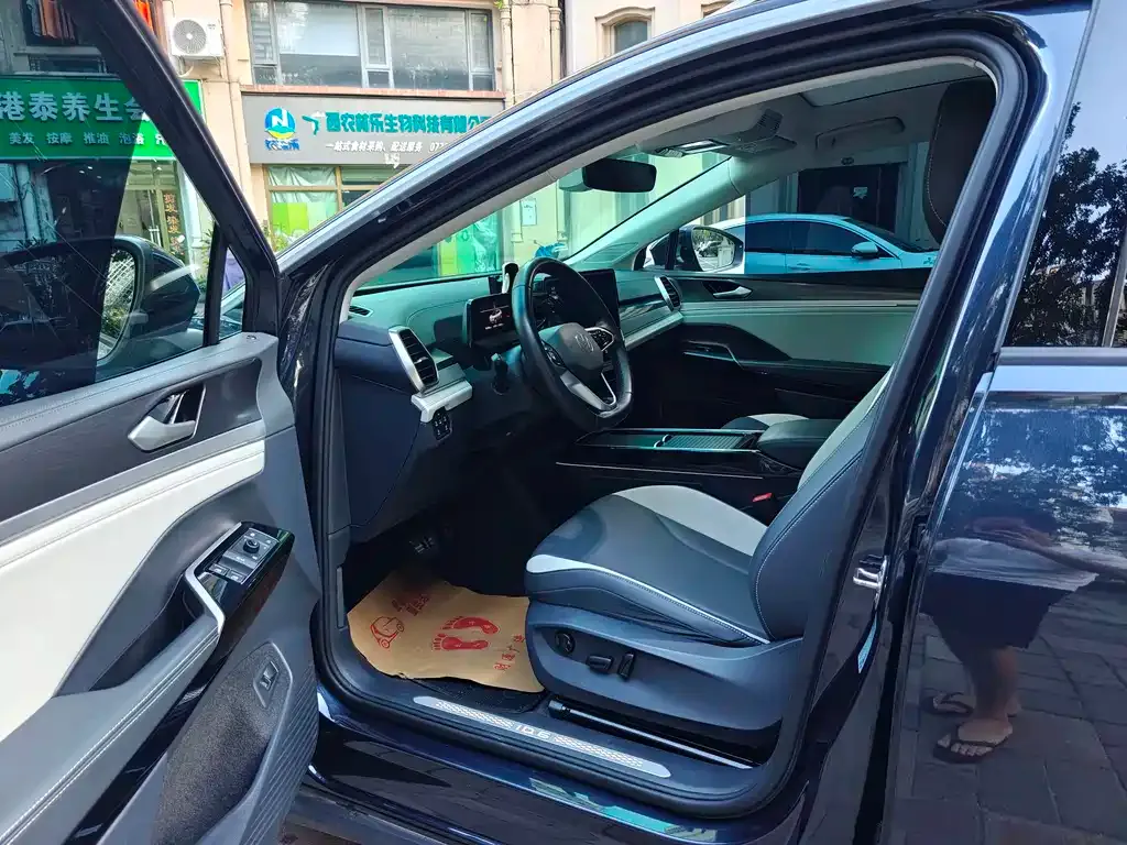 Volkswagen ID.6 Crozz 2022 из CN, фото 7