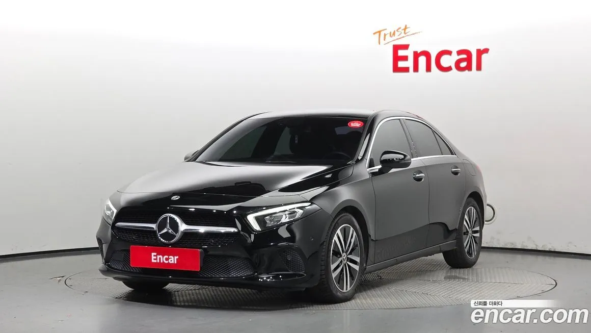 Mercedes-Benz A-Class — фото 1
